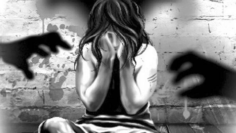 दलित लड़की से रेप, हत्या : फोरेंसिक रिपोर्ट का दावा आरोपी के कपड़ों पर पीड़िता के खून की मौजूदगी नहीं